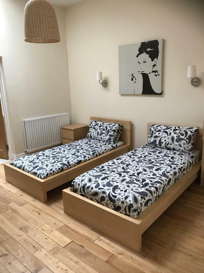 The Views Apartment Newcastle  Bagian luar foto