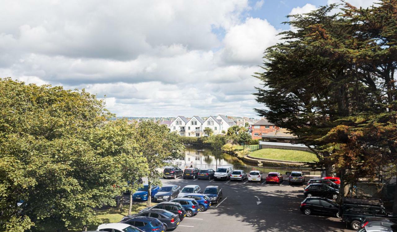 The Views Apartment Newcastle  Bagian luar foto